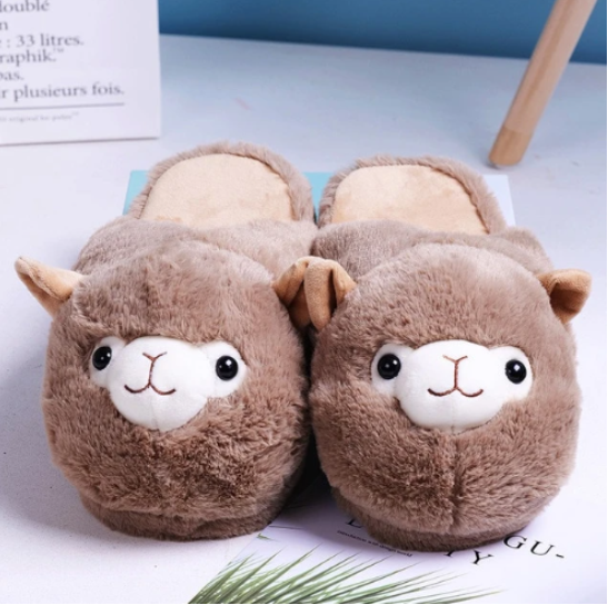 Fluffy alpaca slippers - gocyberbiz.com